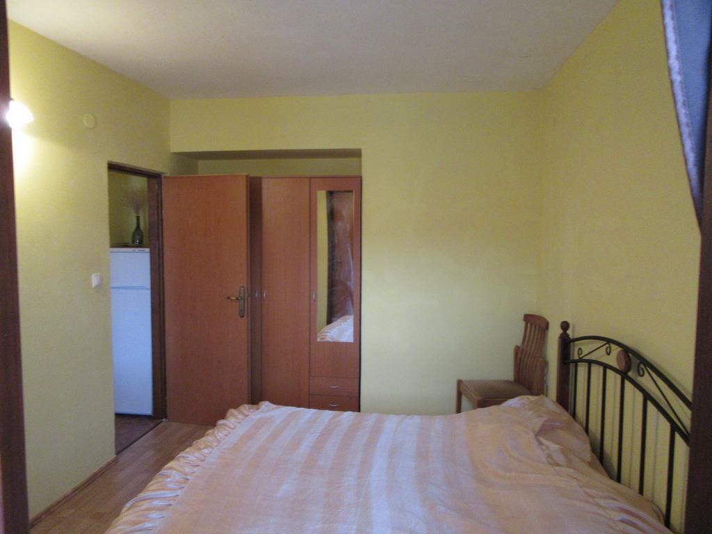 Apartments Leon Razanac Ngoại thất bức ảnh