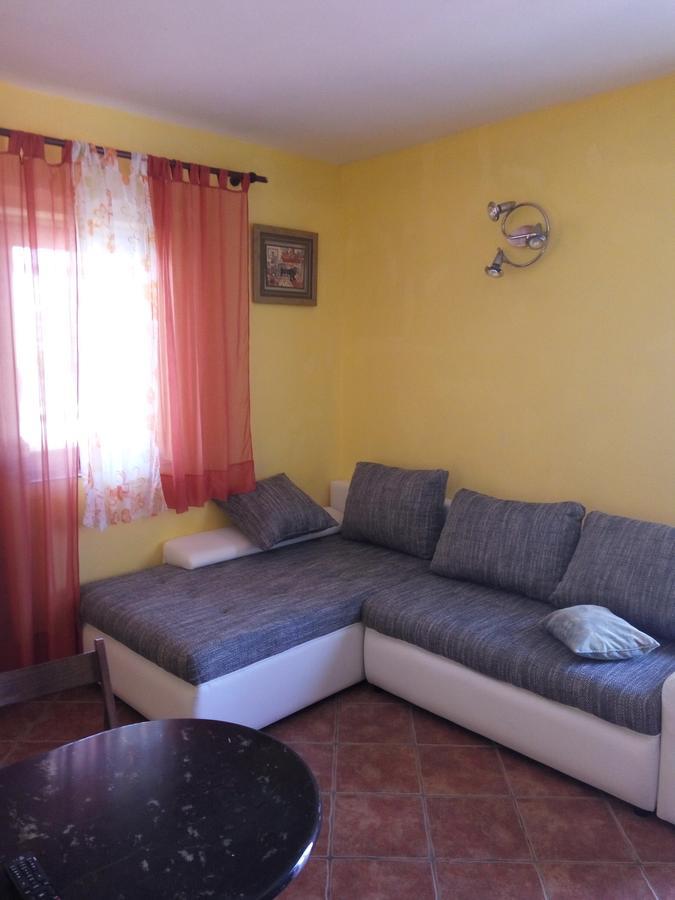 Apartments Leon Razanac Ngoại thất bức ảnh